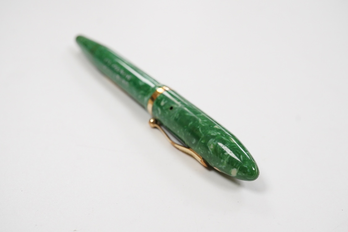 A Sheaffer Oversize Balance jade green fountain pen - superb colour